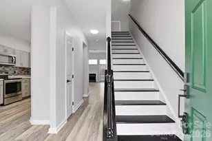 7978 Mariners Pointe Cir, Denver, NC 28037 - Photo 5