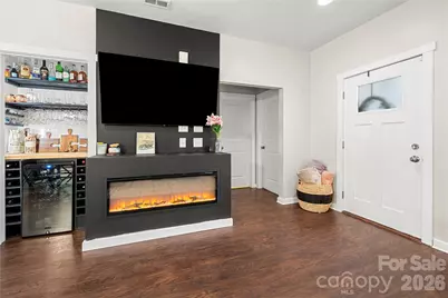 2717 Arnold Drive, Charlotte, NC 28205 - Photo 9