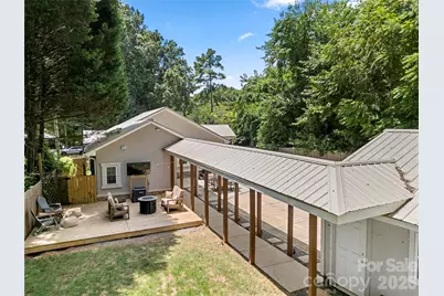 2717 Arnold Drive, Charlotte, NC 28205 - Photo 1