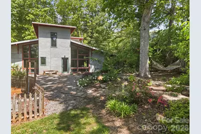 27 Rosebud Lane, Fairview, NC 28730 - Photo 3