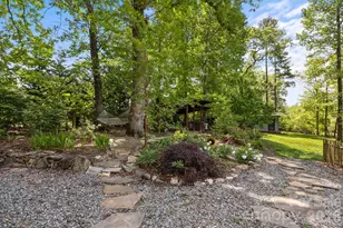 27 Rosebud Ln, Fairview, NC 28730 - Photo 37