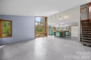 27 Rosebud Ln, Fairview, NC 28730 - Photo 9