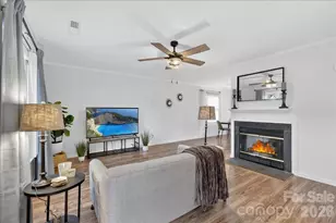 5917 Crape Myrtle Ln, Charlotte, NC 28216 - Photo 1