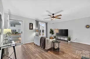 5917 Crape Myrtle Ln, Charlotte, NC 28216 - Photo 13