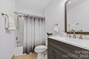 5917 Crape Myrtle Ln, Charlotte, NC 28216 - Photo 19