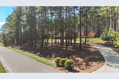 170 Silver Falls Drive, Troutman, NC 28166 - Photo 3