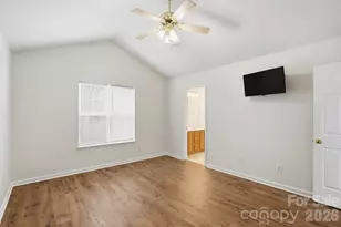 6409 Nevin Rd, Charlotte, NC 28262 - Photo 21