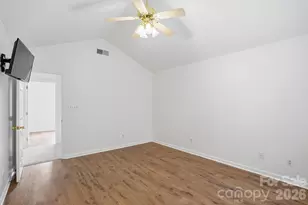 6409 Nevin Rd, Charlotte, NC 28262 - Photo 23