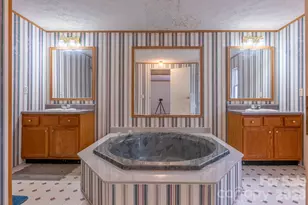 8636 County Line Rd, Hickory, NC 28602 - Photo 13