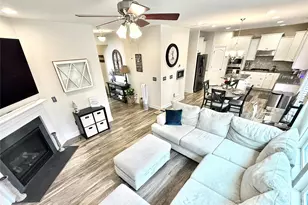 1008 Irvine Ct, Matthews, NC 28104 - Photo 3