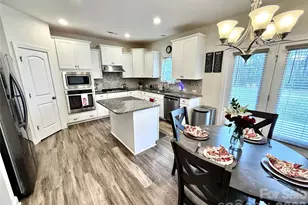 1008 Irvine Ct, Matthews, NC 28104 - Photo 7