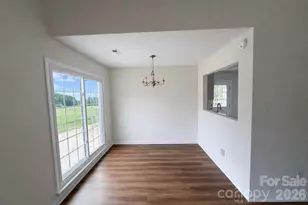 1901 Burgandy Dr, Charlotte, NC 28262 - Photo 5