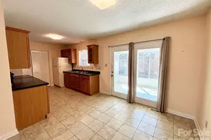 2335 Greater Druid Hills Blvd, Hendersonville, NC 28791 - Photo 7