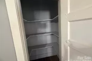 25 Craig Cir, Asheville, NC 28805 - Photo 9