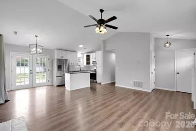 6724 Woodwedge Drive, Charlotte, NC 28227 - Photo 5