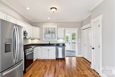 311 Lake Oak Drive, Black Mountain, NC 28711 - Photo 11