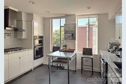 1300 Queens Road, Charlotte, NC 28207 - Photo 7