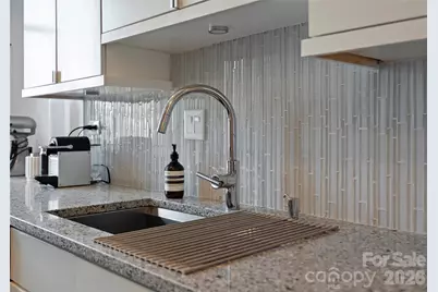 1300 Queens Road, Charlotte, NC 28207 - Photo 19