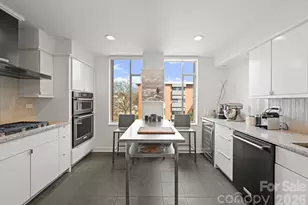 1300 Queens Rd, Charlotte, NC 28207 - Photo 13