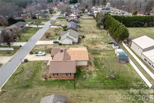 5164 Olde School Dr, Hickory, NC 28602 - Photo 43