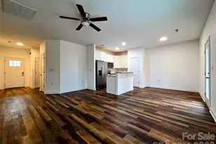 1124 Cleveland Ave, Gastonia, NC 28052 - Photo 7