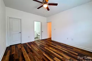 1124 Cleveland Ave, Gastonia, NC 28052 - Photo 13