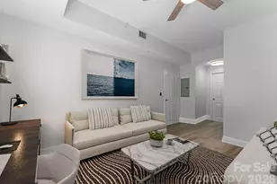 300 W 5th Street W, Charlotte, NC 28202 - Photo 23