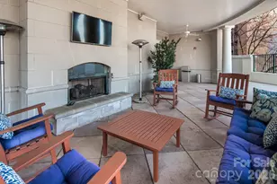 300 W 5th Street W, Charlotte, NC 28202 - Photo 17