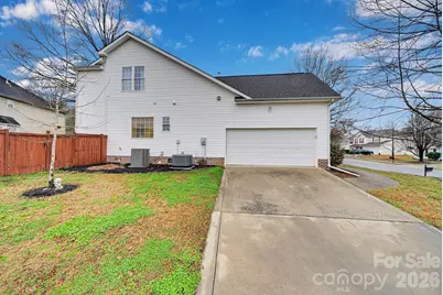 9319 Arbor Creek Drive, Charlotte, NC 28269 - Photo 35