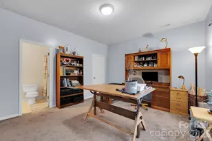 9319 Arbor Creek Dr, Charlotte, NC 28269 - Photo 37