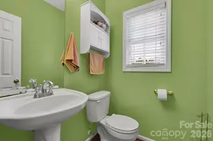 9319 Arbor Creek Dr, Charlotte, NC 28269 - Photo 29