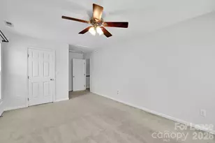 9815 Nottinghill Ln, Charlotte, NC 28269 - Photo 27