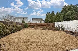 8712 Westhope St, Charlotte, NC 28216 - Photo 23