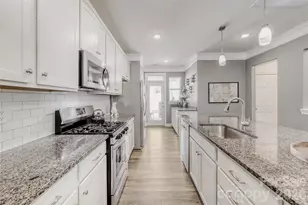 110 Synandra Dr, Mooresville, NC 28117 - Photo 5