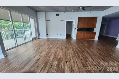 505 E 6th Street #301, Charlotte, NC 28202 - Photo 5