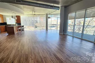 505 E 6th St, Charlotte, NC 28202 - Photo 3