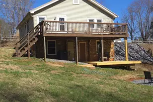 100 Perry St, Marion, NC 28752 - Photo 7