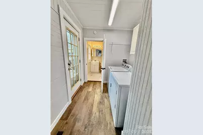 100 Perry Street, Marion, NC 28752 - Photo 15