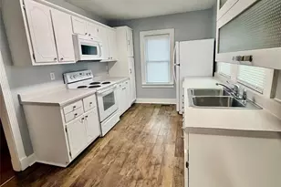 100 Perry St, Marion, NC 28752 - Photo 9