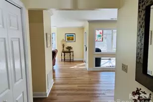 121 Burning Tree Ln, Flat Rock, NC 28731 - Photo 3