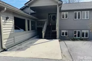 121 Burning Tree Ln, Flat Rock, NC 28731 - Photo 1