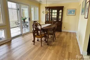 121 Burning Tree Ln, Flat Rock, NC 28731 - Photo 5