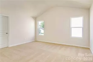 6736 Jerimoth Pl, Charlotte, NC 28215 - Photo 7