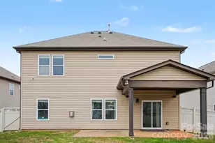 10916 Tower Oak Dr, Charlotte, NC 28269 - Photo 25