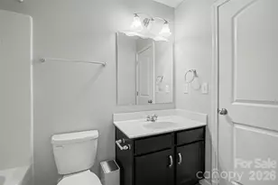 10916 Tower Oak Dr, Charlotte, NC 28269 - Photo 21