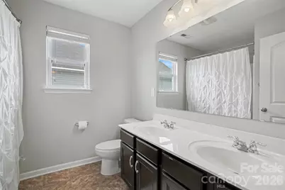 10916 Tower Oak Drive, Charlotte, NC 28269 - Photo 17