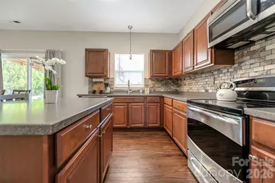 2567 Bethesda Oaks Drive, Gastonia, NC 28056 - Photo 17