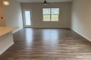 126 White Apple Wy, Statesville, NC 28625 - Photo 3