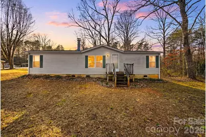 109 10th Street NE, Hildebran, NC 28637 - Photo 13