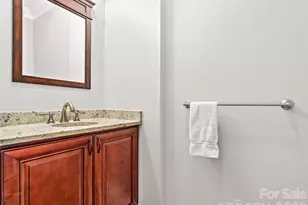 61 Blythe Commons Ct, Hendersonville, NC 28791 - Photo 23